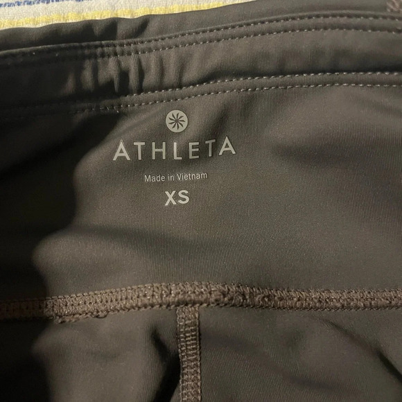 Athleta Capri Leggings - Picture 11 of 11